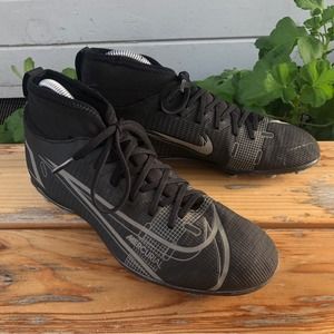 Nike Juniors Mercurial Superfly 8 Club MG Black Iron Gray Soccer Cleats sz 5.5Y